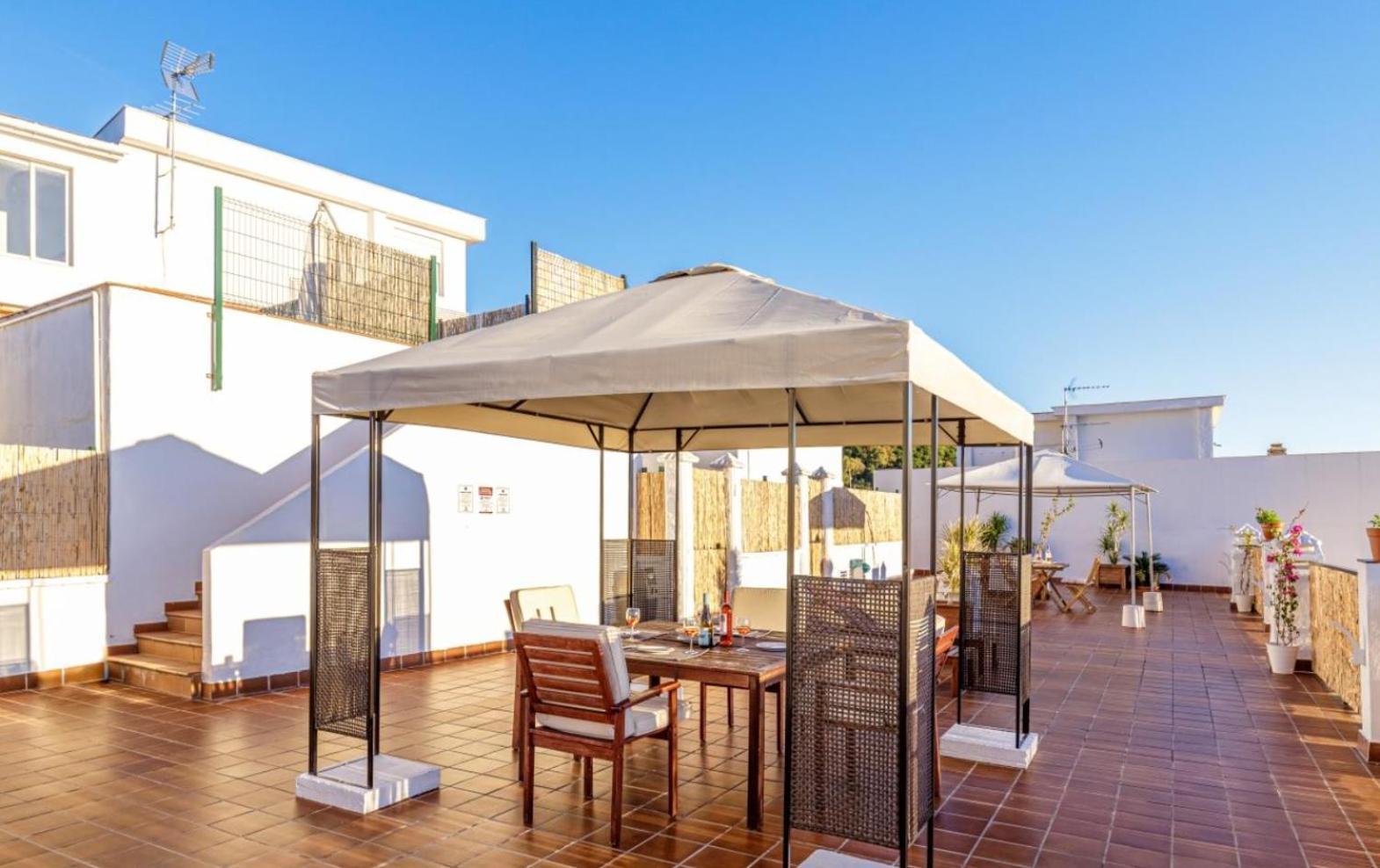 Apartamento Centrico La Merced 2 - Free Parking & Free Gym Apartment Malaga Exterior photo